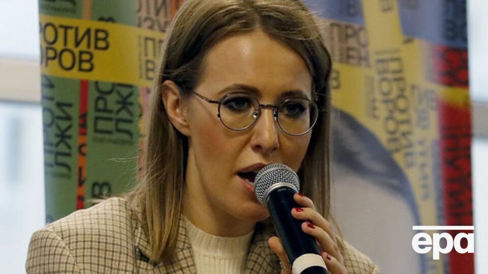 Собчак: На референдумі має бути поставлено не одне, а три запитання