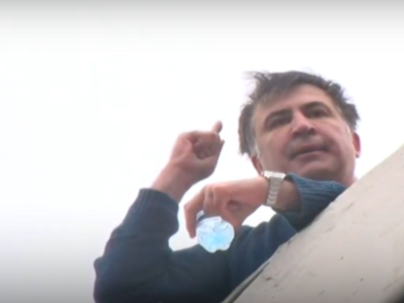 Саакашвілі закликав своїх прибічників зібратися біля його будинку