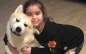 Дочь Ани Лорак позировала с домашним питомцем