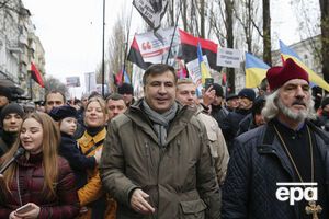 Луценко заявив, що Саакашвілі проводив акції протесту за гроші Курченка