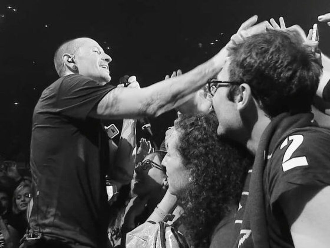 В ролике показали Беннингтона незадолго до смерти