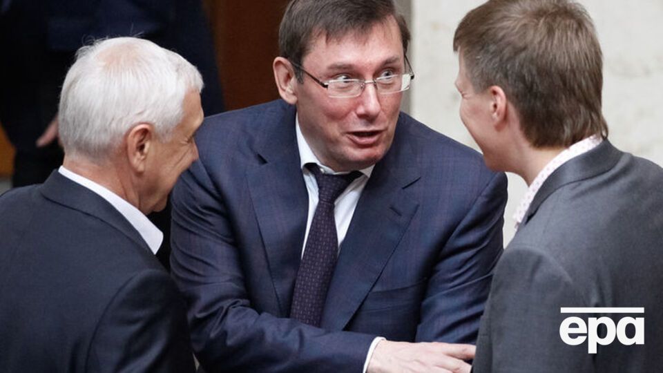 Луценко: Проросійські ЗМІ засмічують наші вулиці і мізки окремих довірливих українців