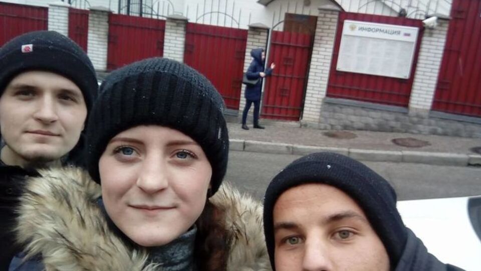 Толопу прийшли підтримати друзі