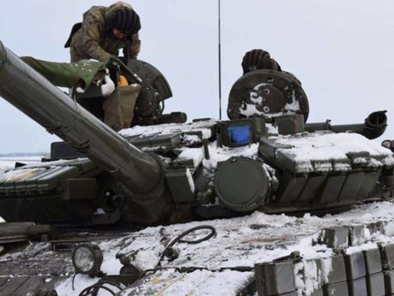 Украинские военные открывали ответный огонь