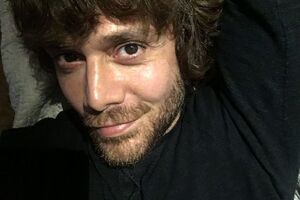 Ахмадов показал семейные фото