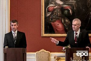 Бабіш (ліворуч) відомий як успішний бізнесмен