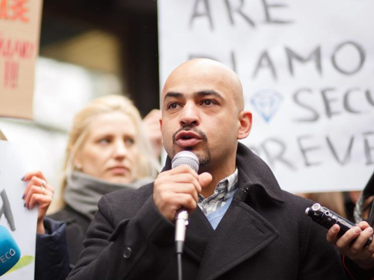 Найєм: Виглядає як постріл собі в ногу