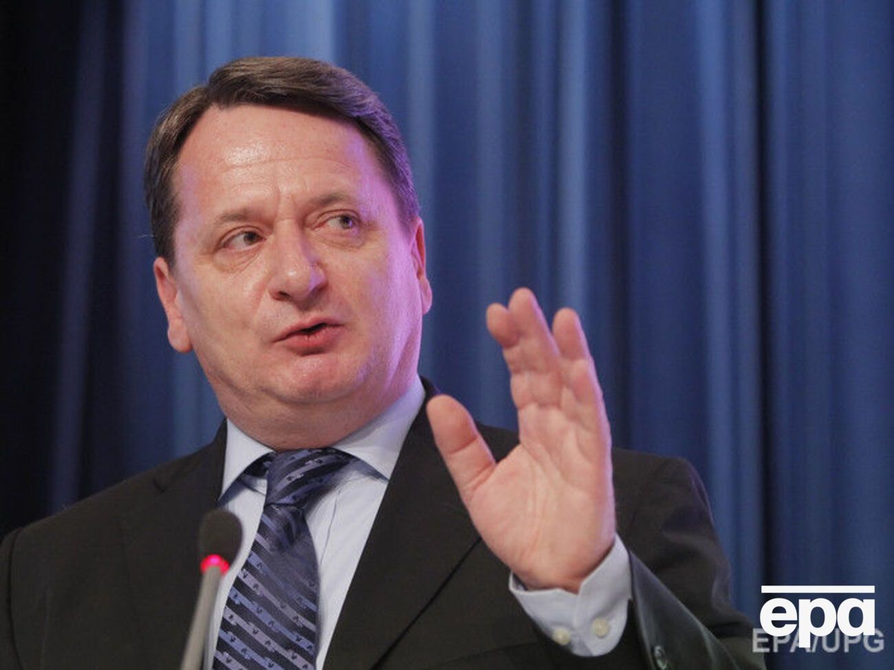 Бела Ковач во время международного форума "Газ России &ndash;&nbsp;2012" в Москве