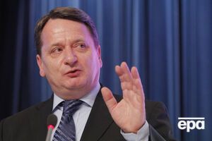 Бела Ковач во время международного форума "Газ России – 2012" в Москве