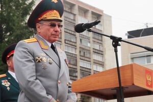 Ткачов є головним інспектором Центрального військового округу Росії