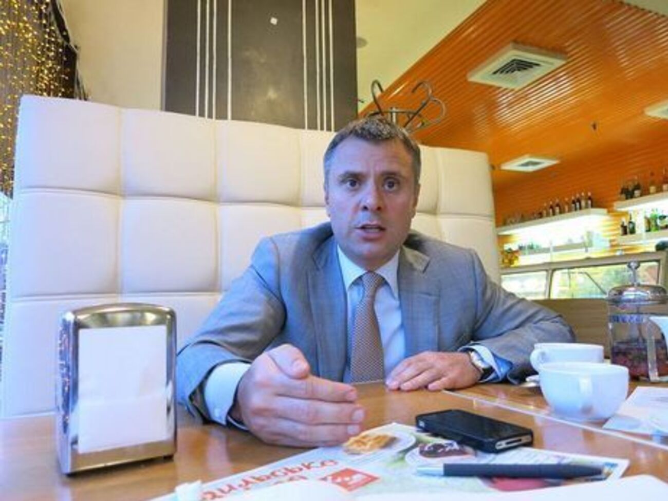 Витренко:&nbsp;Получается, что мы уже ведем разговор не с двумя компаниями &ndash; Snam и Eustream, а теперь еще и с Gasunie и GRTgaz