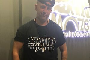 Потап показав афішу концерту, на якому його син постане в ролі ведучого