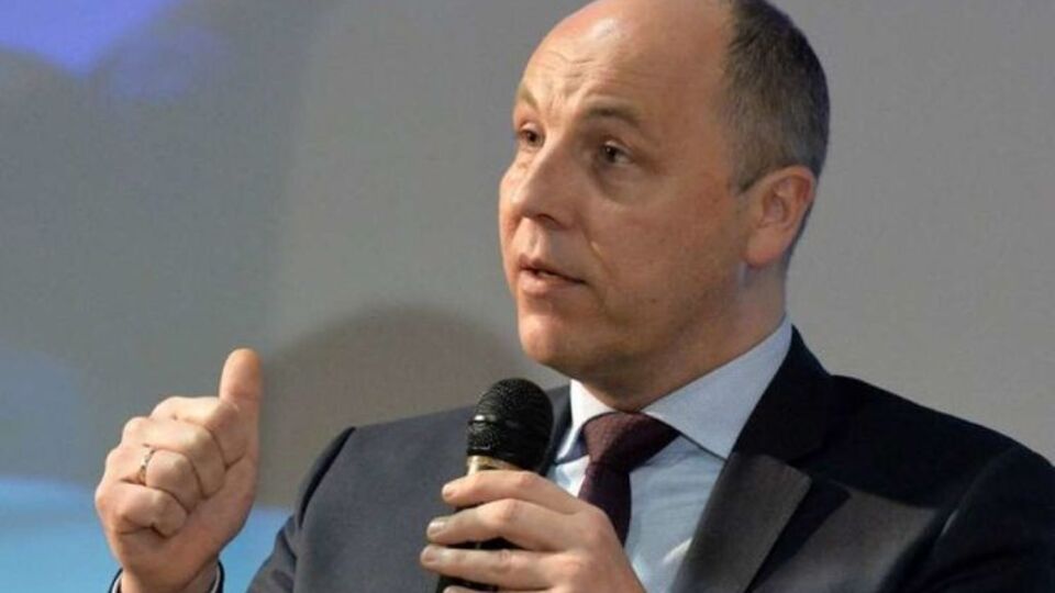 Парубій: Війна спочатку йде за розум і душі людей