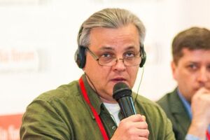 Рахманин: Путину остается только наблюдать, как два его врага отчаянно пытаются столкнуть друг друга с политической крыши