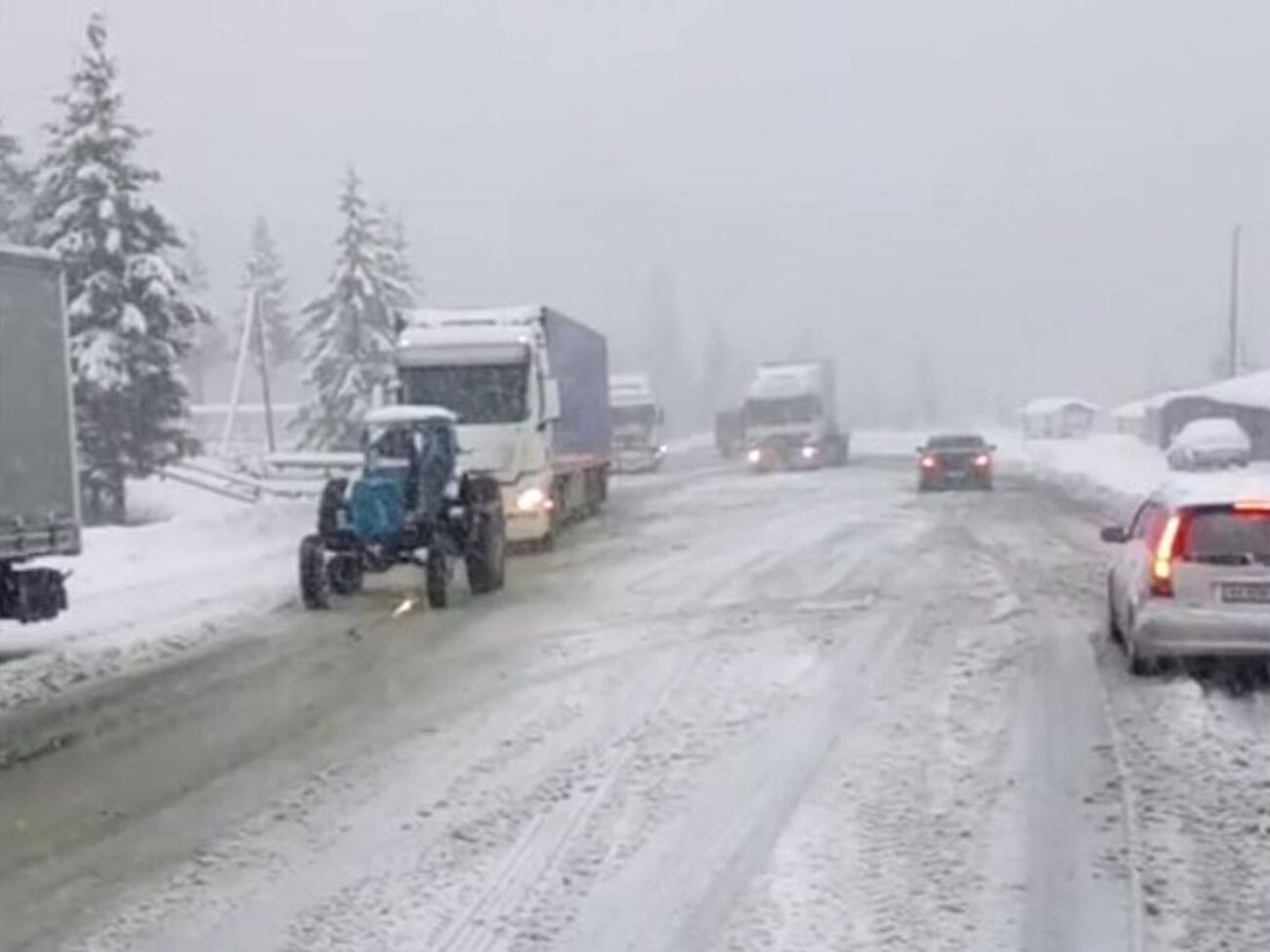 Ограничение касается движения габаритных транспортных средств