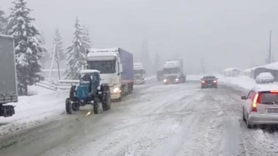 Ограничение касается движения габаритных транспортных средств
