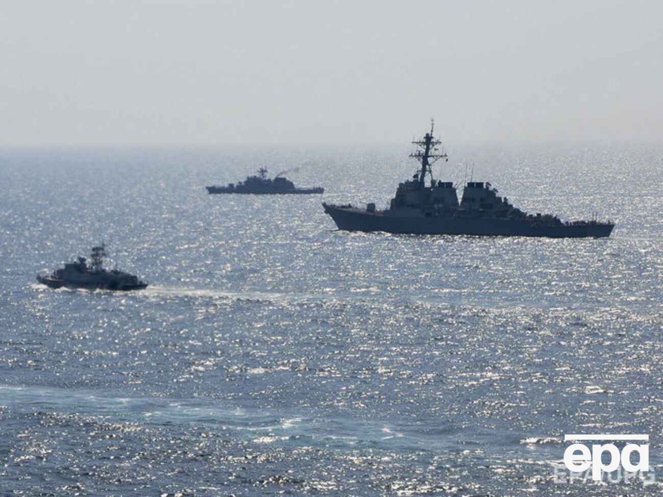 В Черном море начались учения НАТО