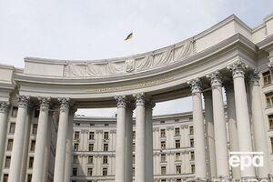 Из-за указа Трампа изменился порядок получения украинцами виз США, сообщили в МИД Украины