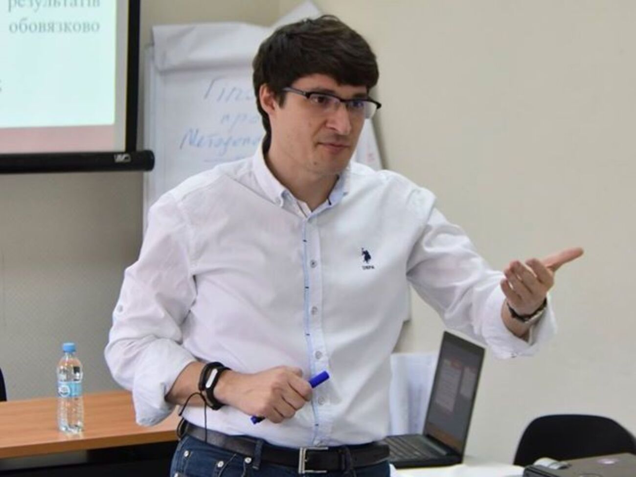 Віктор Таран: Як тільки Україна відмовиться від Мінських угод, зникне інструмент тиску на Росію, ослабнуть санкції