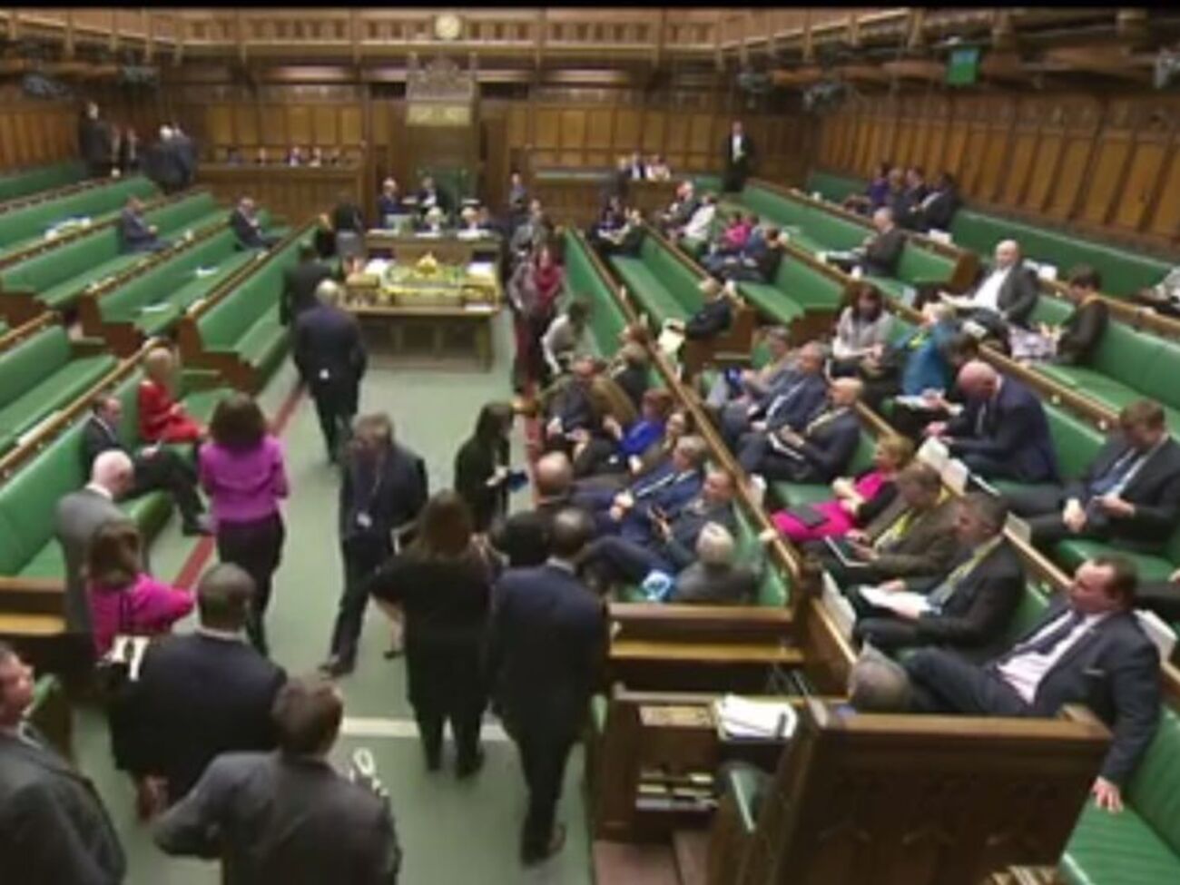 Британским депутатам сделали замечание за насвистывание гимна ЕС