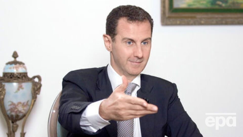 По словам Асада, для размещения военных какой-либо страны у нее должна быть четкая политическая позиция "по отношению к суверенитету и единству Сирии"