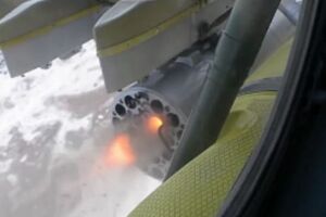Президент опубликовал видео применения нового вооружения военным вертолетом