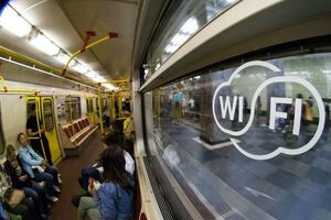 Киевские власти утверждают, что голосуют за петиции не только жители столицы