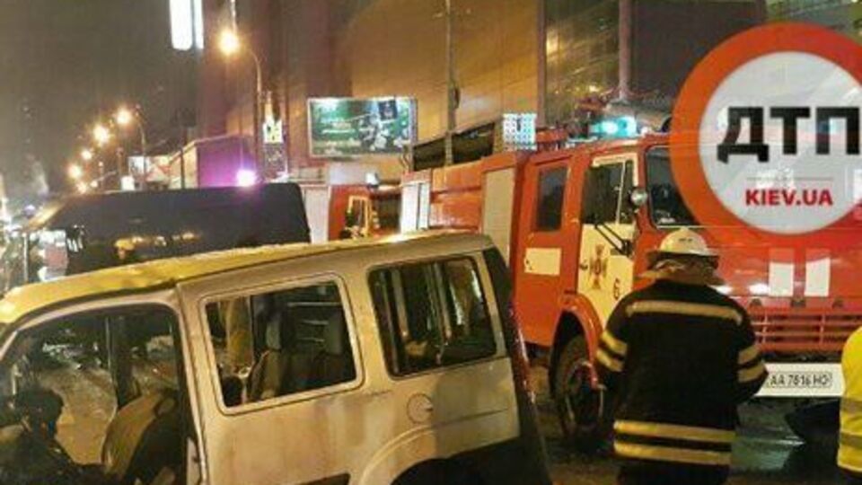 В полиции просят водителей авто, которые находились неподалеку от автопроисшествия, предоставить записи с видеорегистраторов