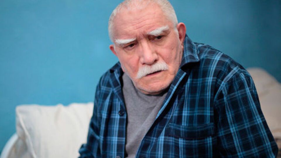 Джигарханян признался, что от его бывшей жены заболевание передалось их дочери