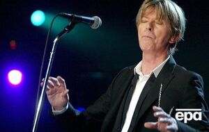 Боуї нагороджено "Греммі" посмертно