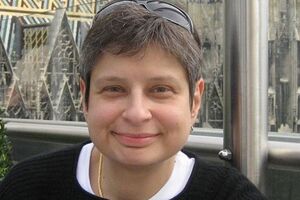 Хрущова: Трамп керує декретами, неначе боїться приходу демократів, як Єльцин у 1992 році, коли боявся приходу до влади комуністів