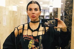 Седокова будет рожать в США