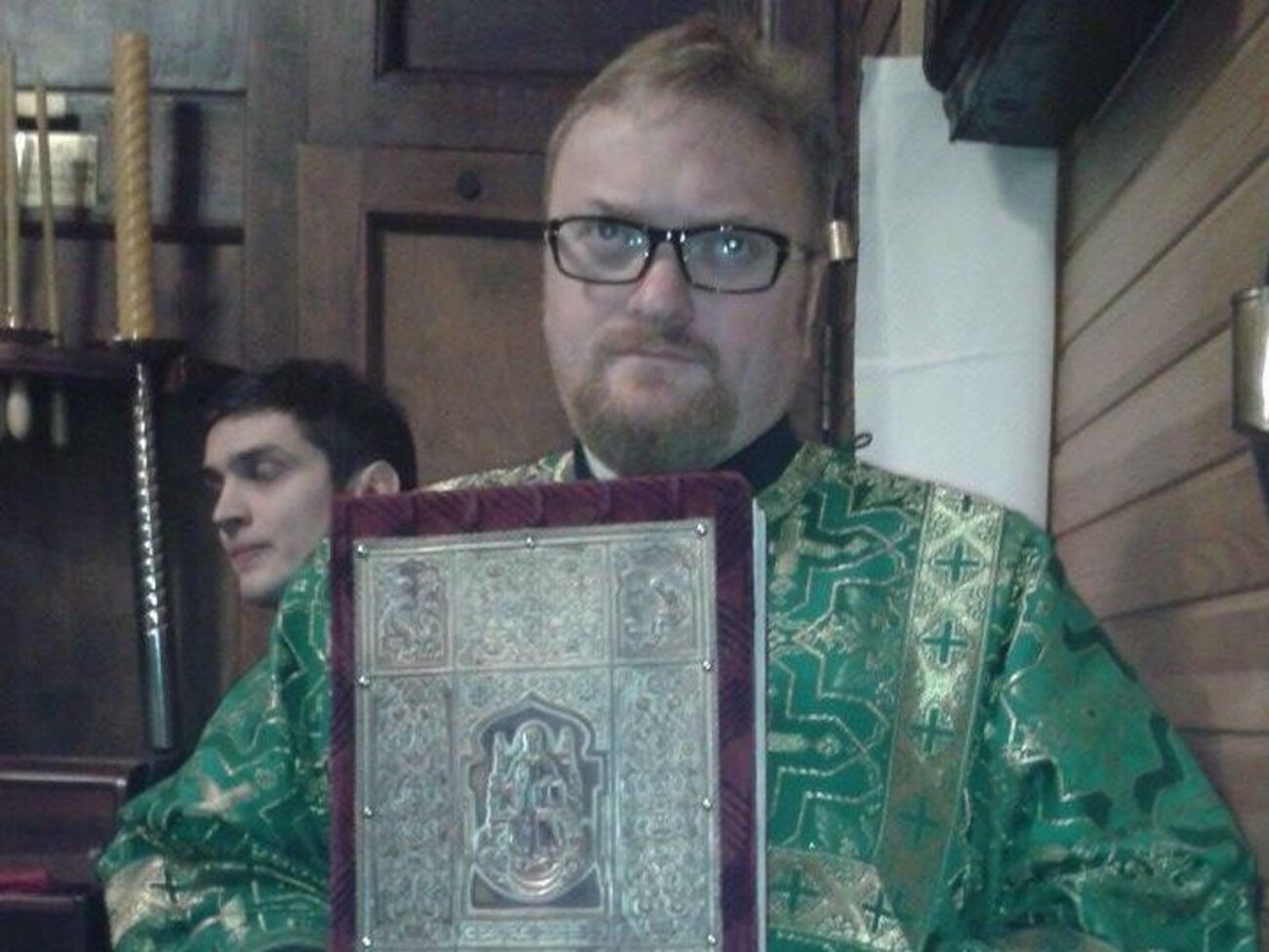 Ковалев требует возбуждения уголовного дела в отношении Милонова о разжигании ненависти и вражды