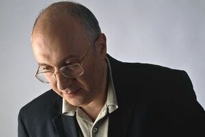 Матвей Ганапольский: Слушайте, там, в России, может, останОвите этого мудачка? Жалко же его