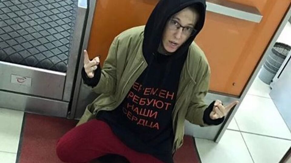 Собчак: Ви статевозрілий чоловік із сивими мудями й невеликою залисиною? Нічого не знаємо! Швидко сів і написав валентинку!