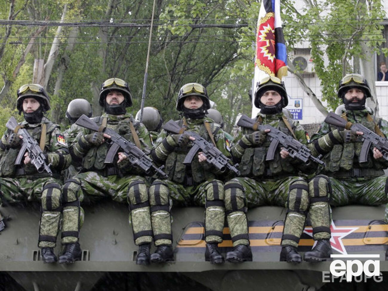 Розвідка повідомляє, що 63 військовослужбовці 4-ї окремої мотострілкової бригади самовільно залишили розташування частини