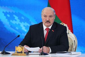 The New Times: Лукашенко Кремлю больше не нужен — его будут "валить"