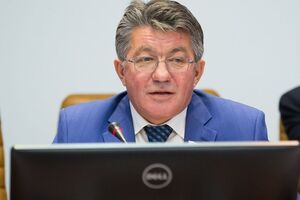 Озеров: Законность возвращения Крыма России не вызывает сомнений ни с точки зрения российского законодательства, ни с точки зрения международного права