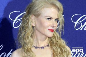 Кидман рекламирует косметику Neutrogena