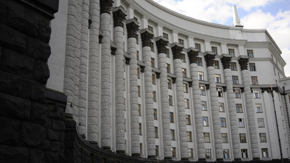 Кабмін запровадив надзвичайні заходи в енергосистемі України