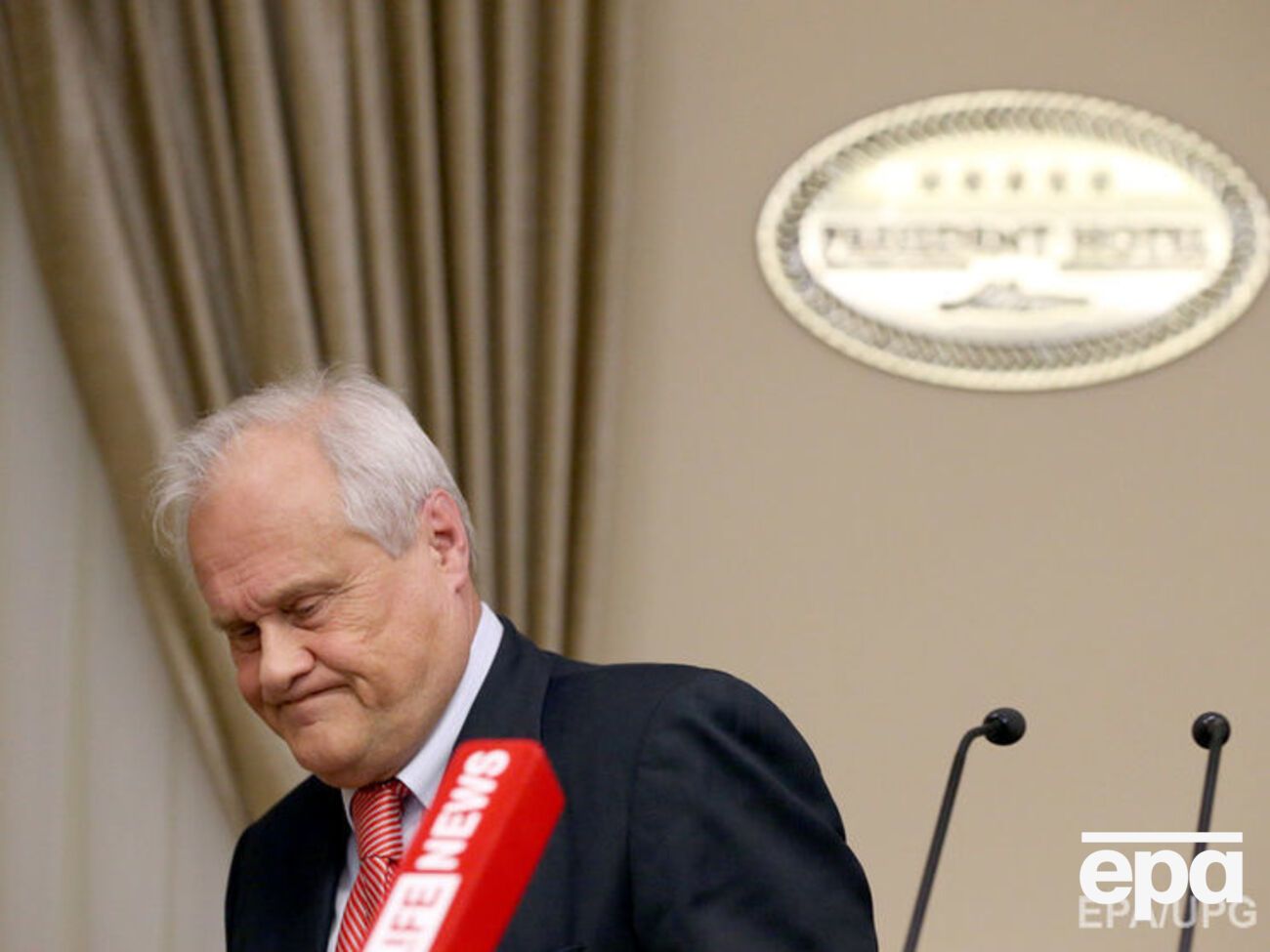 Сайдик не смог начать брифинг