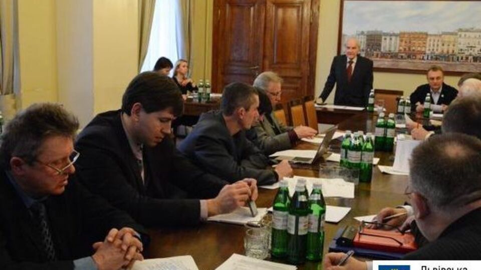 Сегодня состоялось заседание научно-экспертной группы под председательством академика Национальной академии наук Украины Игоря Юхновского