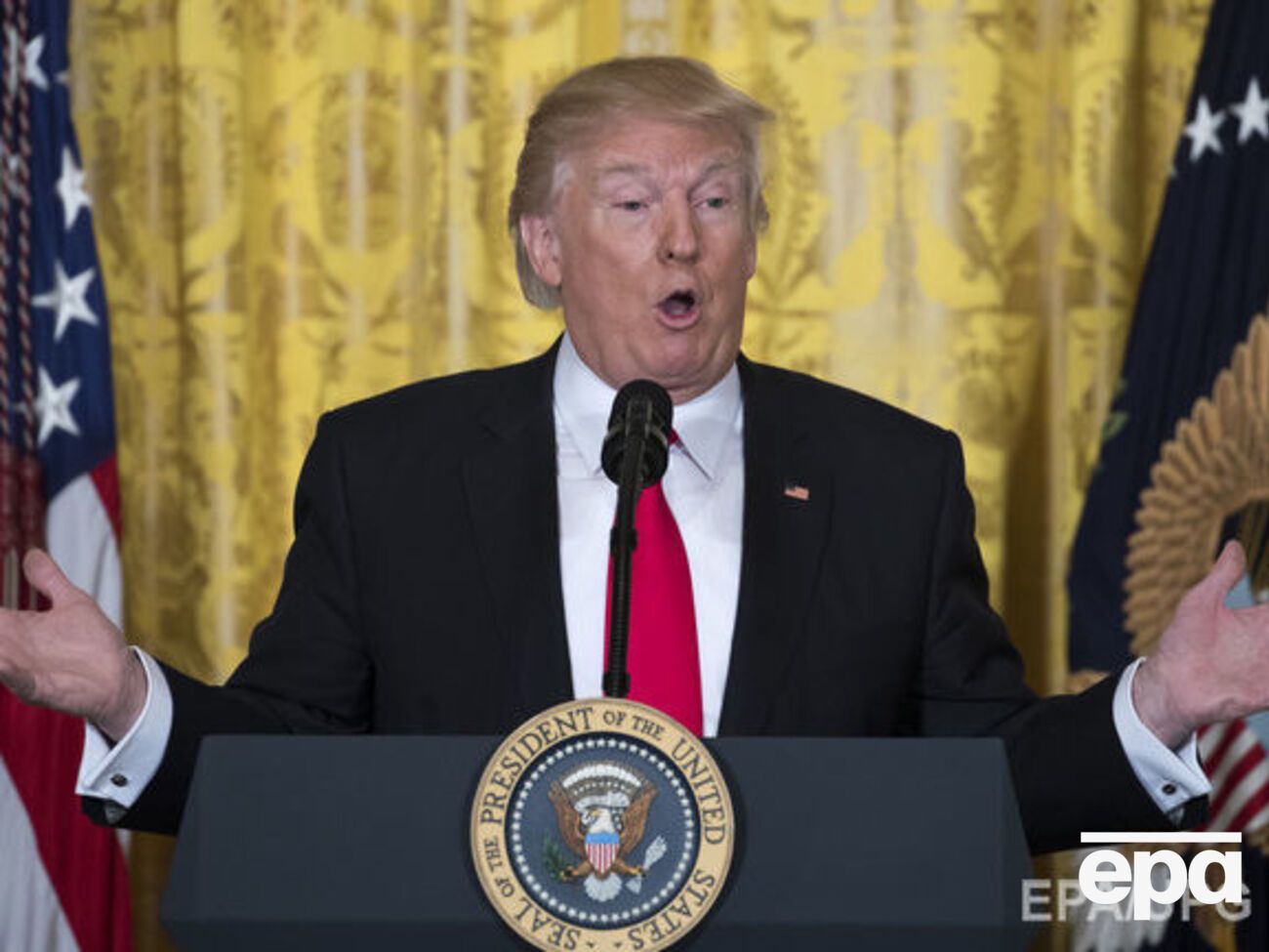 Трамп: Над указом працюють одні з найкращих юристів у країні