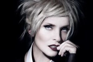 Вайкуле: Уже сделана операция, и я прохожу курс реабилитации. Это жизнь... Надеюсь на понимание моего слушателя