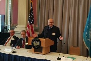 Смешко: Главная проблема – уровень компетенции и профессионализма руководства Украины, отвечающего за вопросы национальной обороны и безопасности