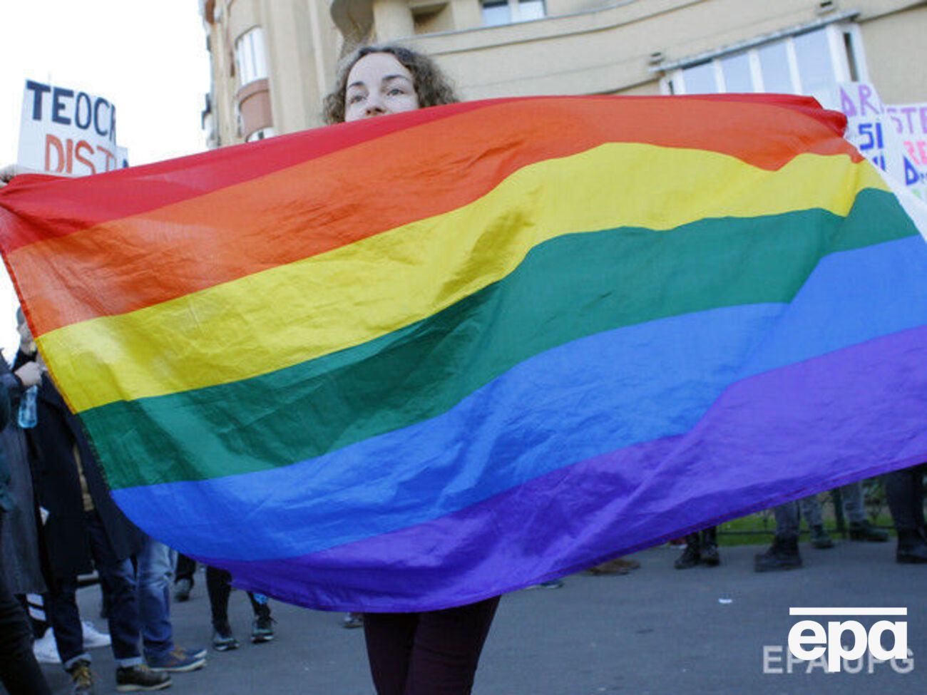 Парламент Финляндии окончательно разрешил однополые браки