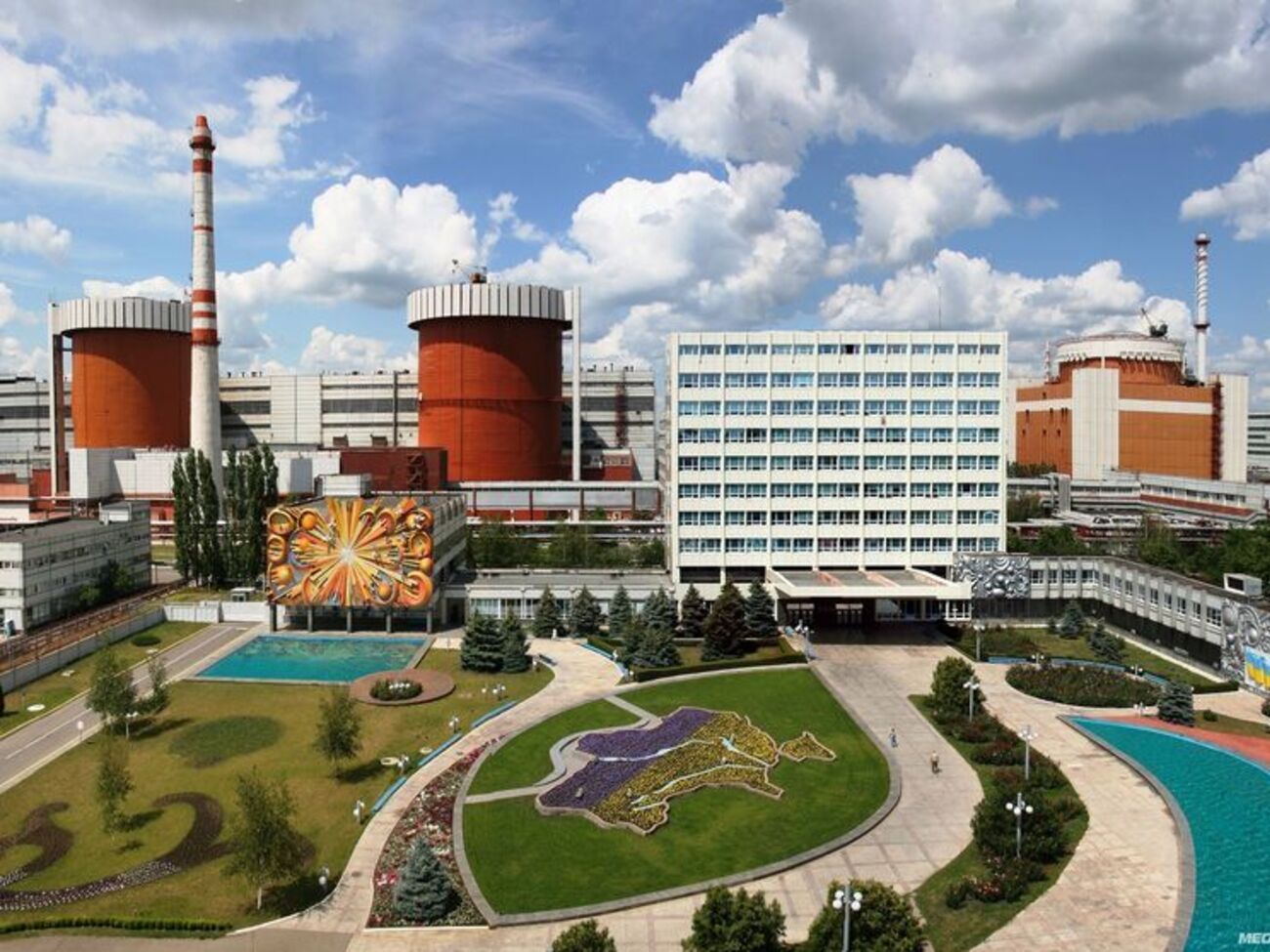 Обслуживание ядерного реактора на Южно-украинской АЭС могут доверить дочке "Газпрома"