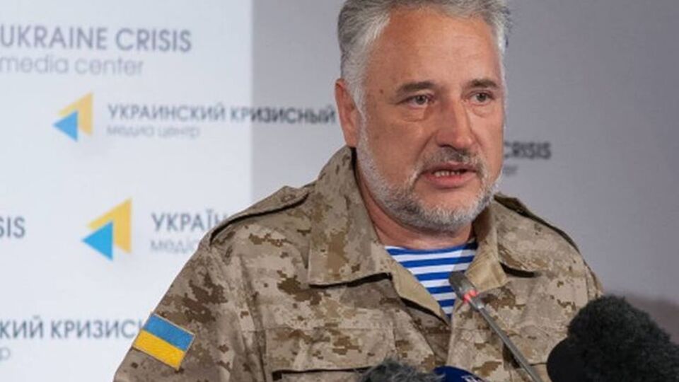 Жебривский: Сейчас снаряды ложатся в окрестностях города и на позициях наших защитников