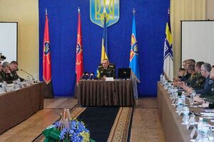 Муженко провів зустріч із членами Київської асоціації військових аташе