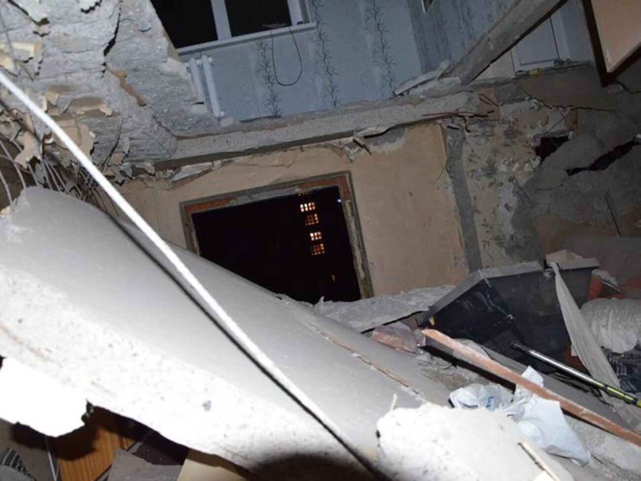 Спікер штабу АТО показав наслідки обстрілу Авдіївки. Фоторепортаж